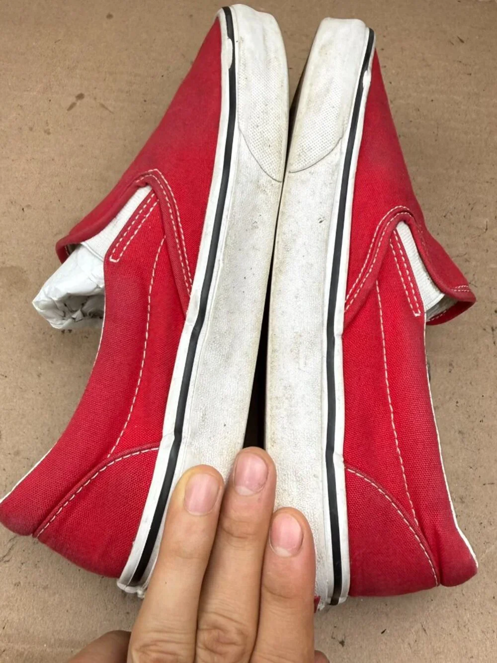Vans Men's 8.0 / Women's 9.5 Red Canvas Slip On Skate Shoes Sneakers